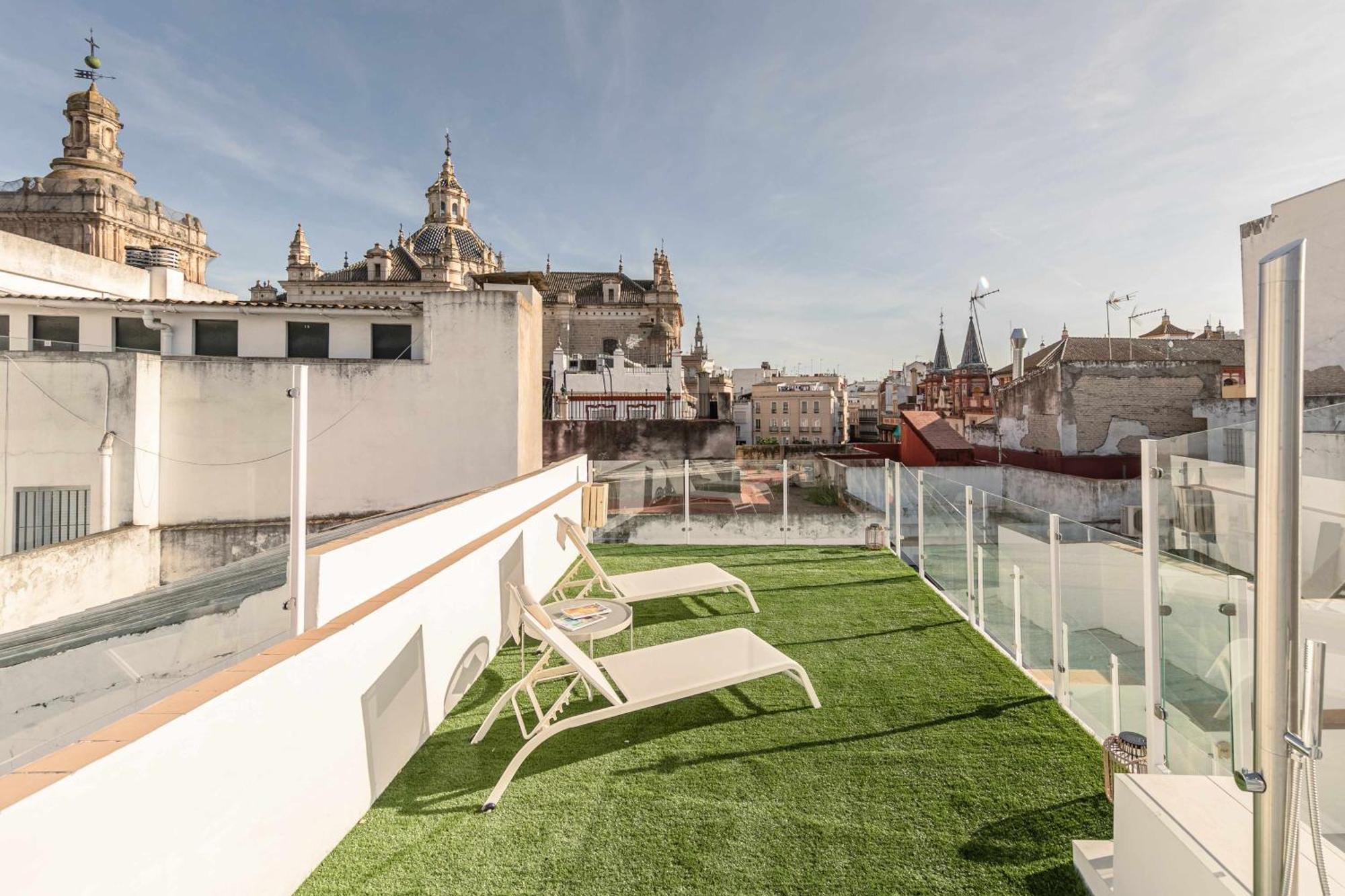 Isg Apartments Cuna Sevilla Kültér fotó